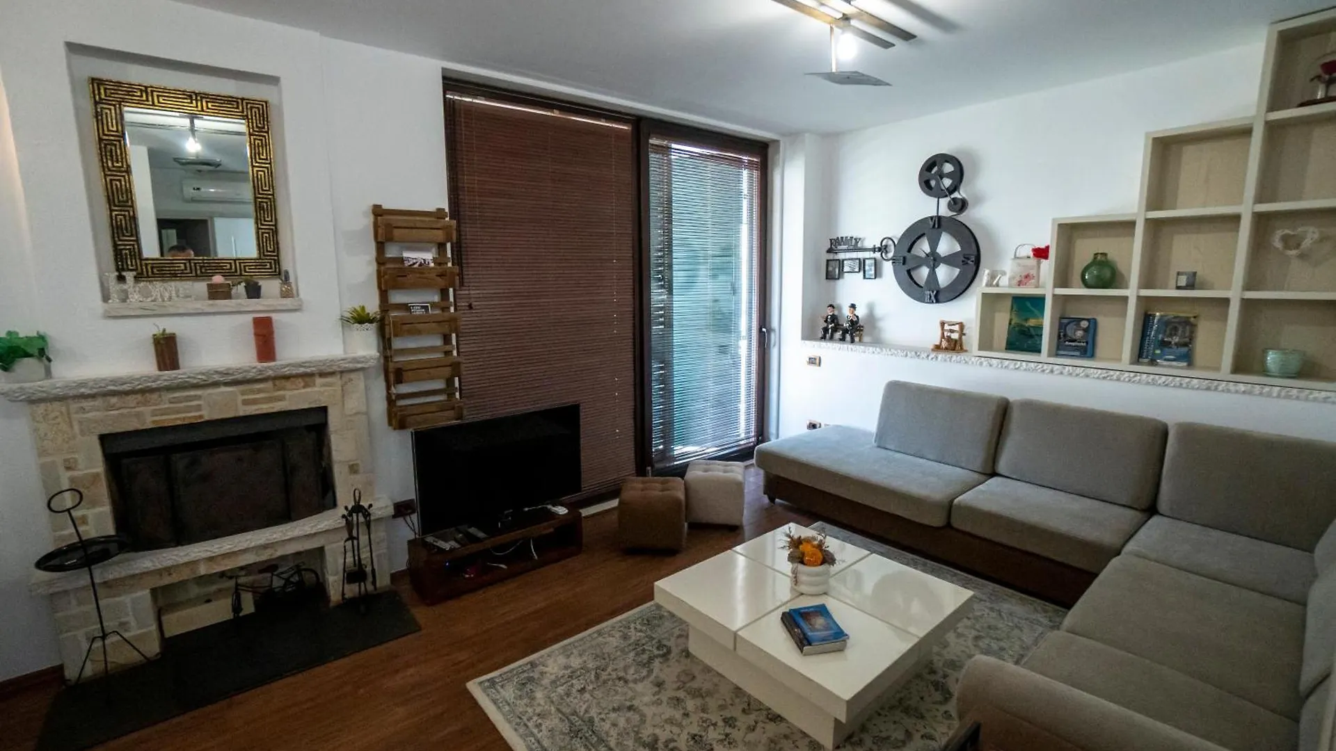 Apartament Vila 12 Durrës 0*,  Albania