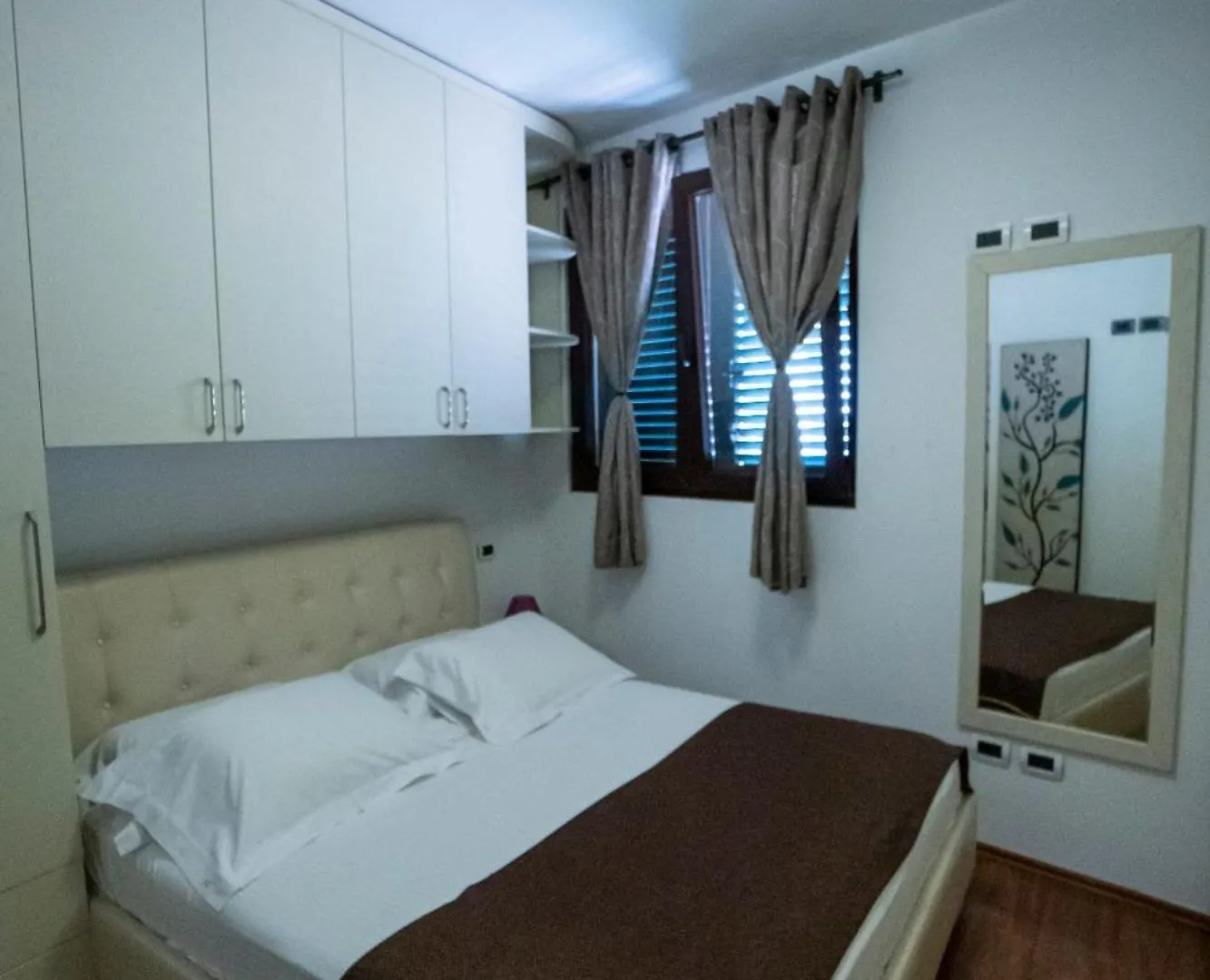 Apartament Vila 12 Durrës Appartamento